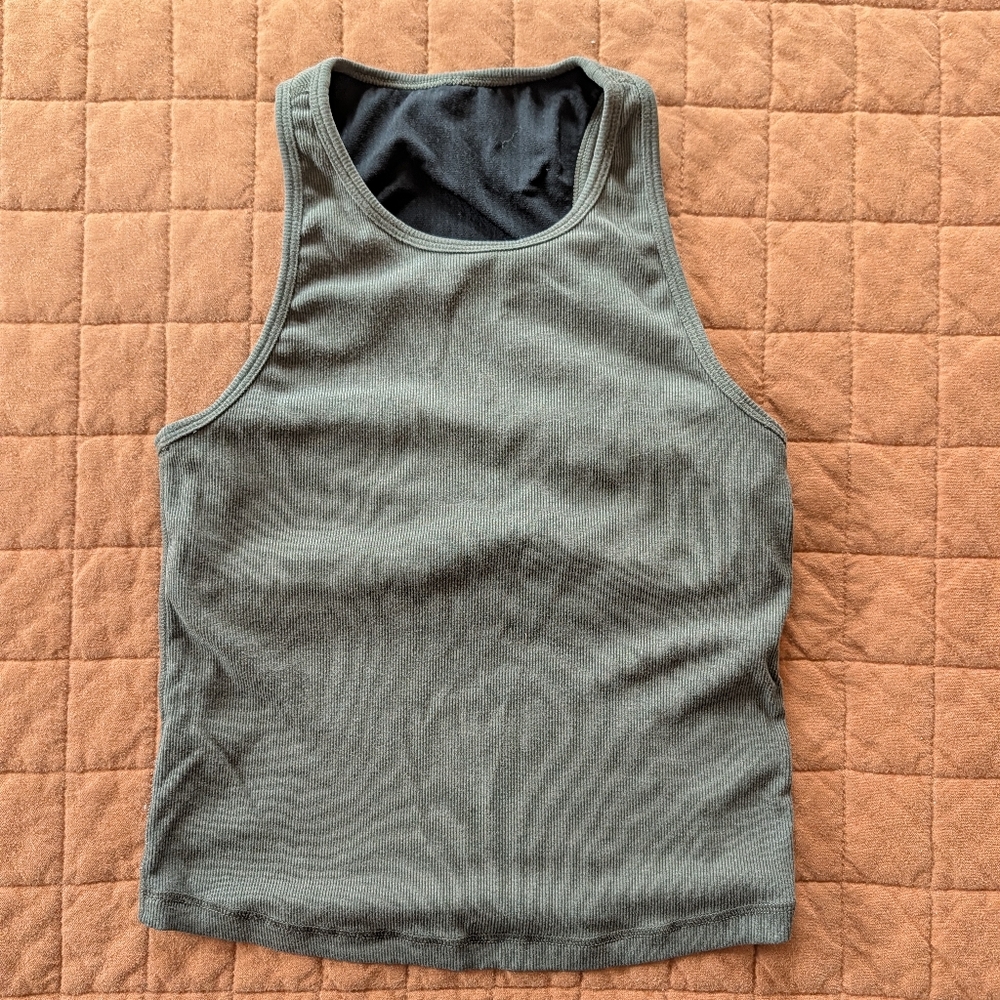 Vuori Pose Plyo Tank